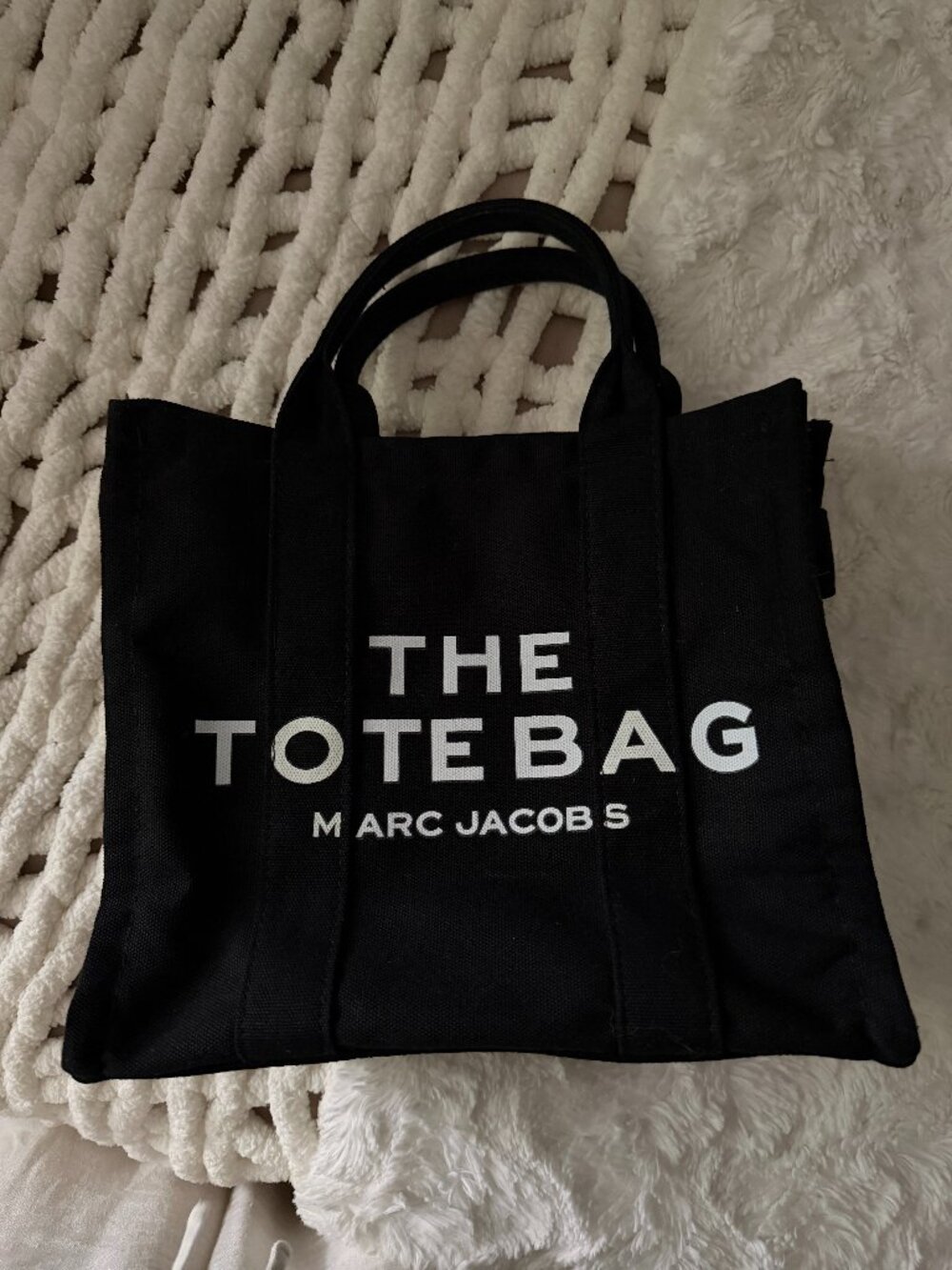 black small marc jacobs THE TOTEBAG